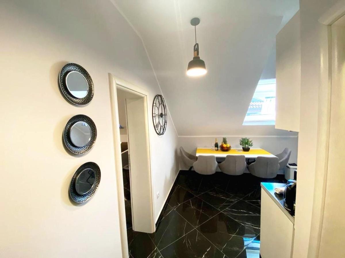 D & Sons Apartments Kotor Luaran gambar